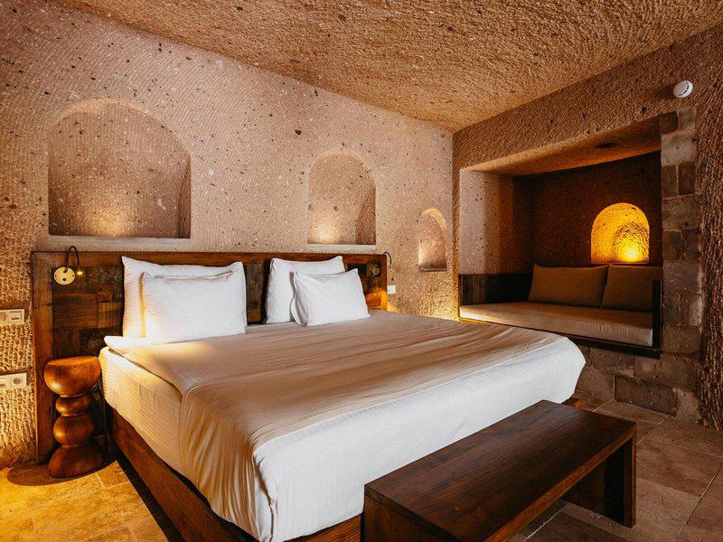 6720B564414FF095124AA0BE7B4F7BBC