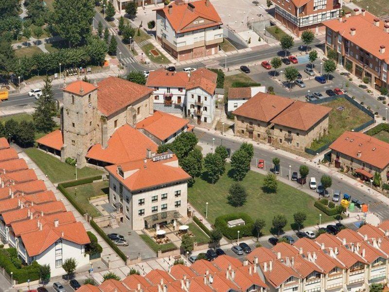 FAD168A0A6559AE2AA0FBFCC900EFE99