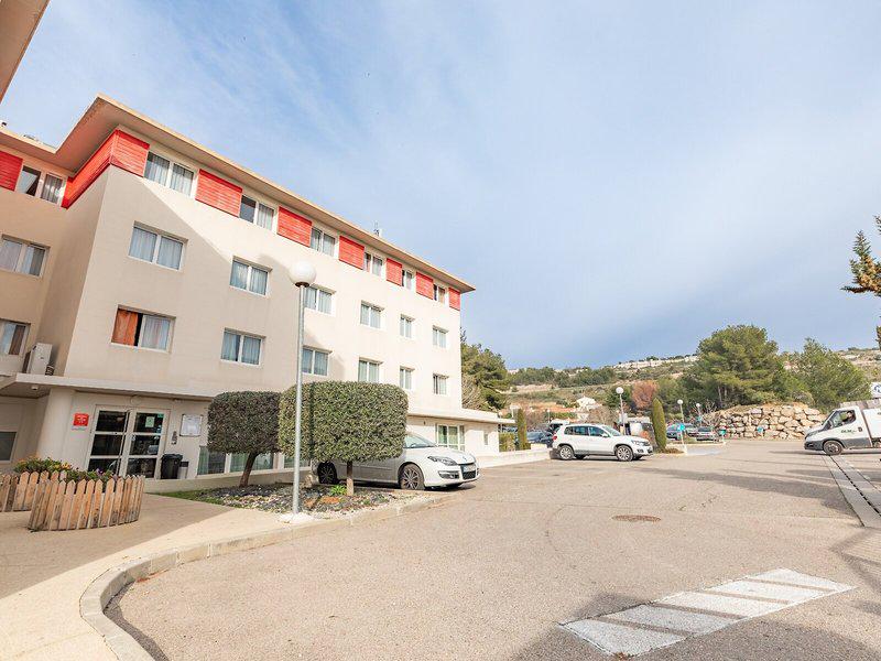 F7181614E66DE3B46872BAB6075BFC96