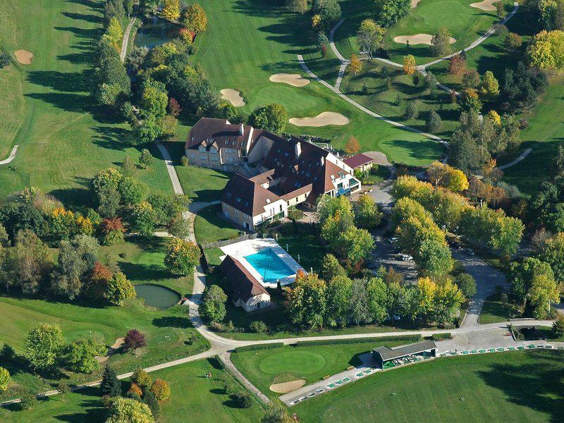 CFE13F34C04236AD8EC1CA792D1145E6