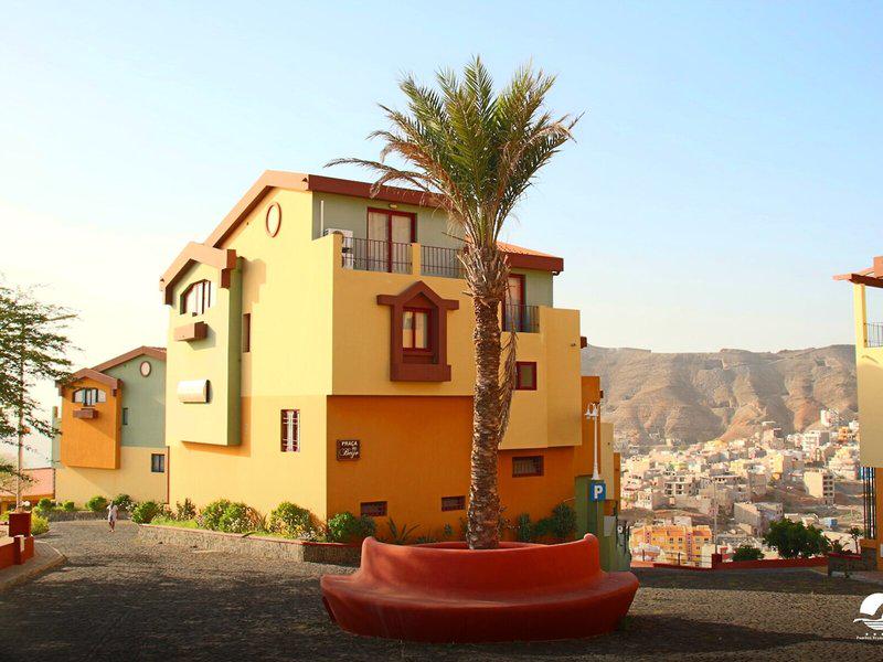 91790D154DA7B03730CB9F14DE04B100