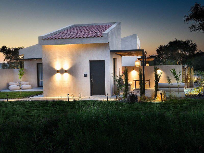 EBCE4A5090B72948D9A2249D187EDF08