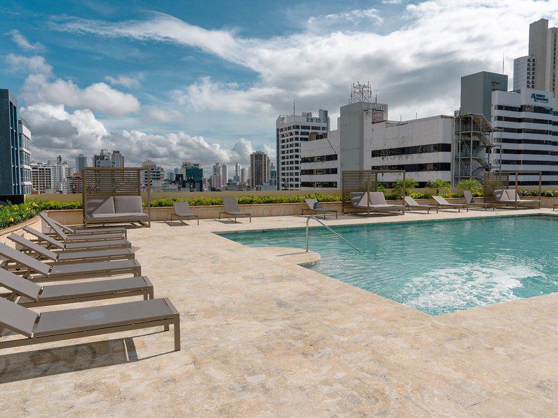 077EDC2CE59DFA424E3F76F5E8888322