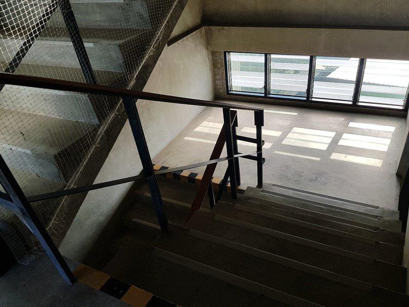 104AB0FC5185A9F126BEB2BFB7E52253