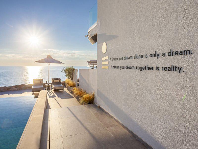 06001AF8861309768C9D7F4CA45581F1