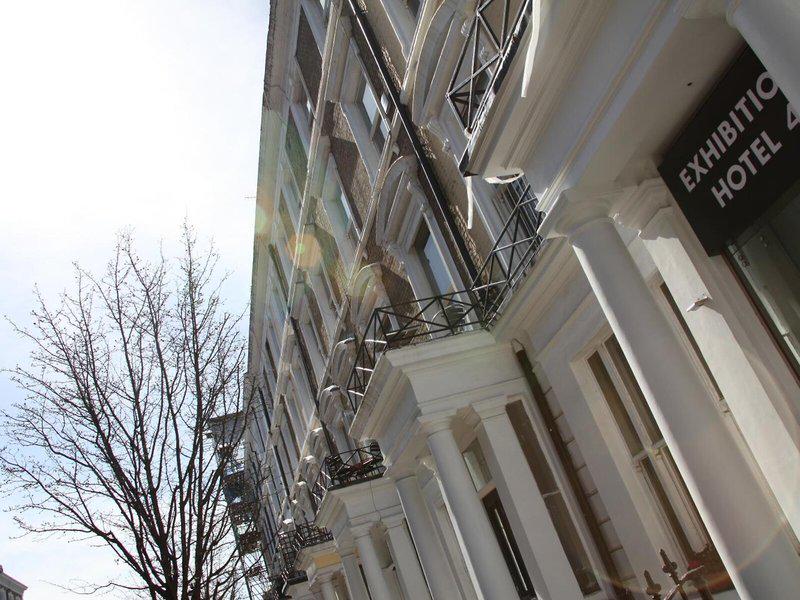 33912D914ED58B18648F687F49A71930