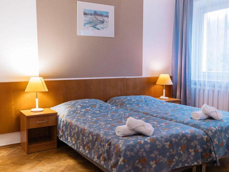 0C4042A2A648C4310B07D6ACC3273DFE