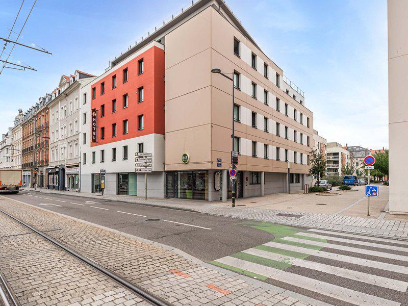 F5C6B89B3F12EEC2674D6EE0BCD779EA