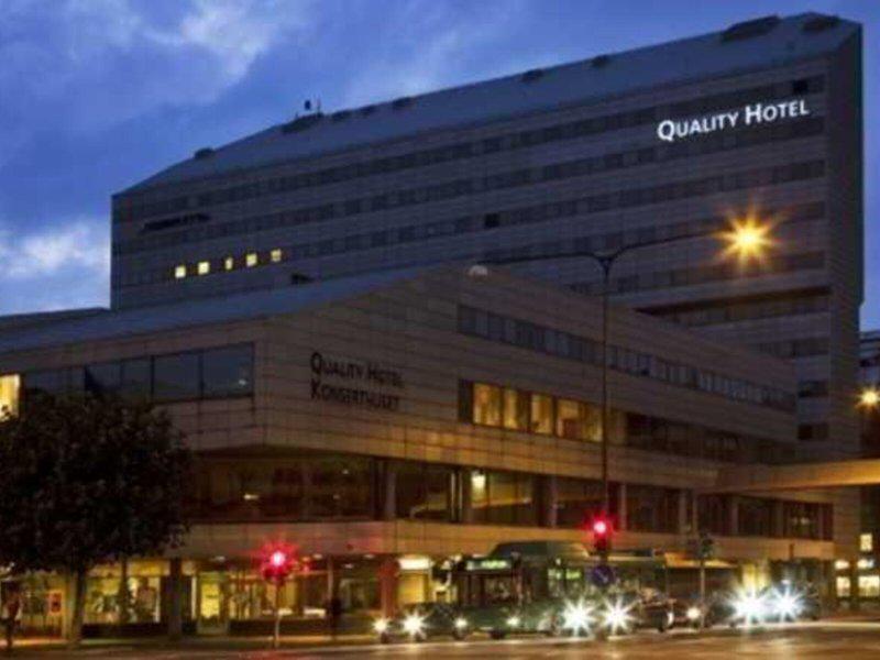 FF091A44759006D046BA920E1B6964FB