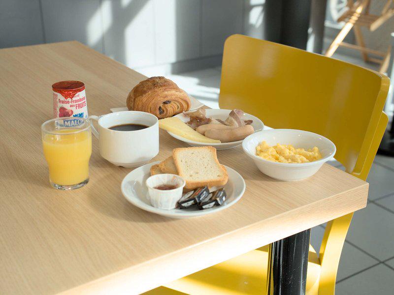 CBD5D943266760AFE3D3D7FD6B6A1017