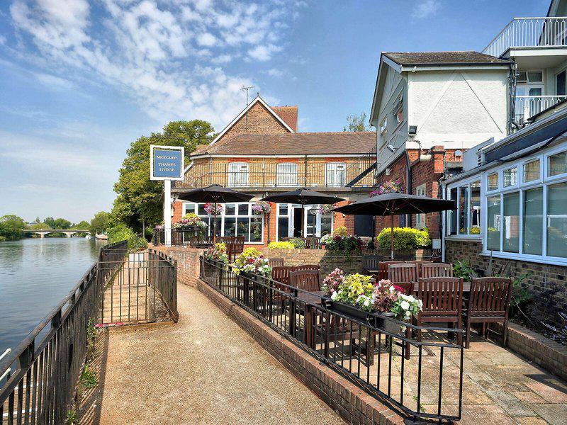 545ED668A8562C5BBFF5BA562F6BF194