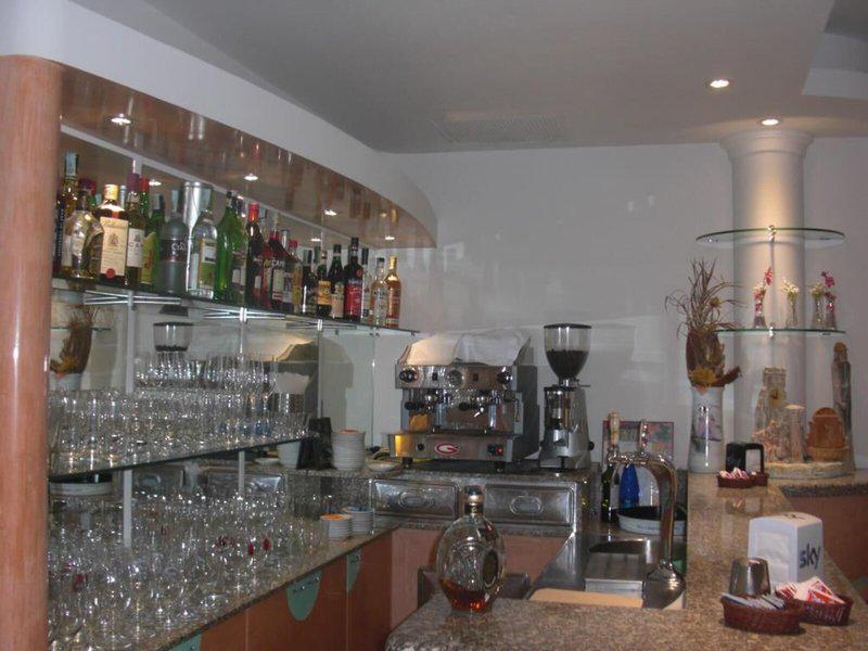 C0679F54942722E0573F1E8B71A6D945