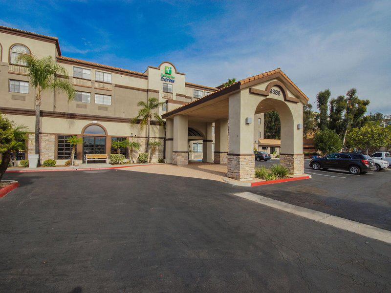 AC490AD1DEEE7E727C8345F24FBC3564