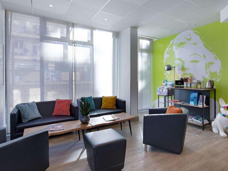 77DEEE7396D79B0532E2136C95058C7D