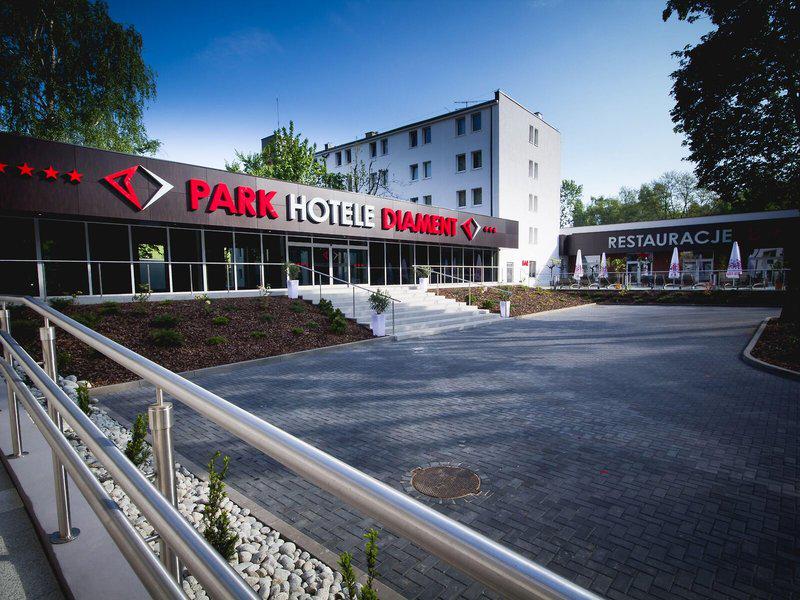 AA3BB0129E8F41B65F7BCAB84C22F4A6