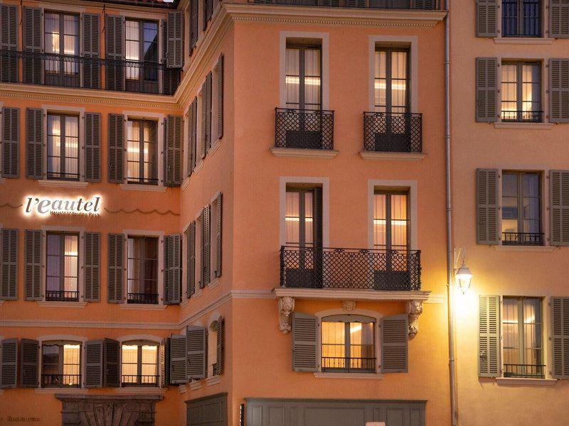 2CAF4E9A219A7AF3118119B69AC7A272