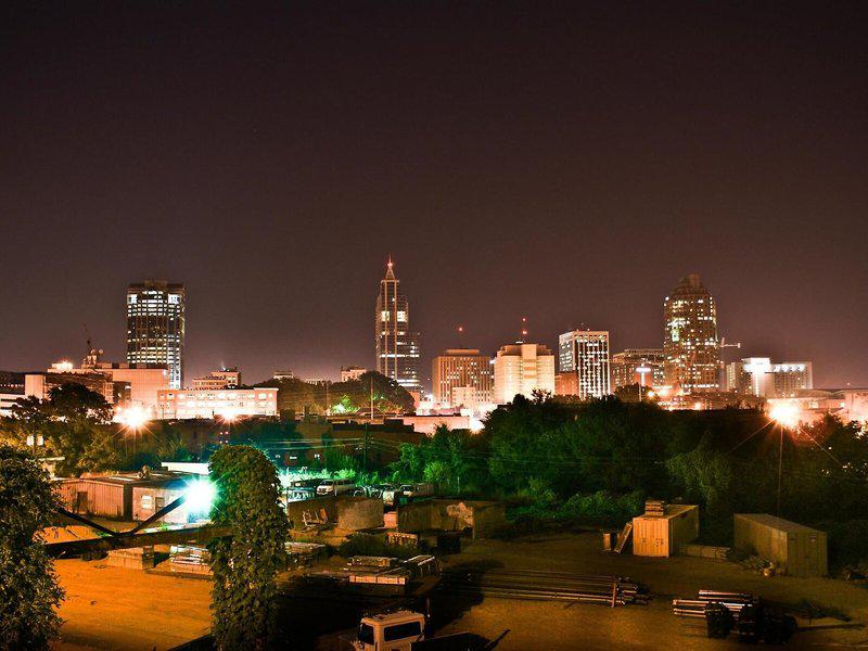 6EF6BDB8F23D18F3A62594CD711C694C