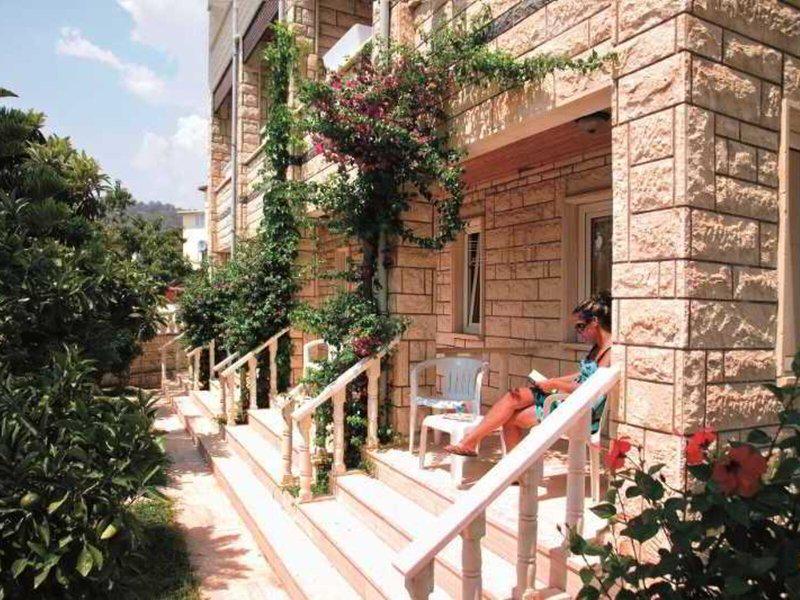 8282D020C8CF9ED44E4B431348C9883E