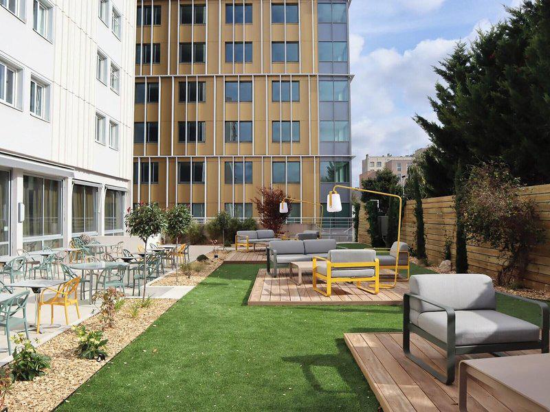 ACF342727F544585E92AE9AC77129FF6