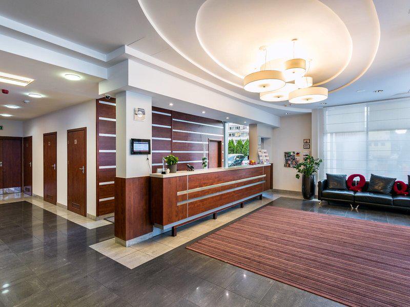 35C54090F1812C3209BB48EEFA6124FB