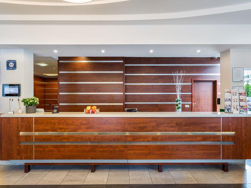 697561354977FAAB6080B7340B48D7A9