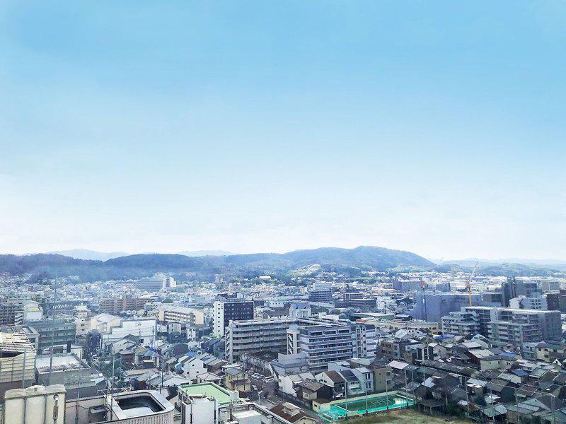 B8E63D0E21ED07BCCF72DF2FA6AADF33