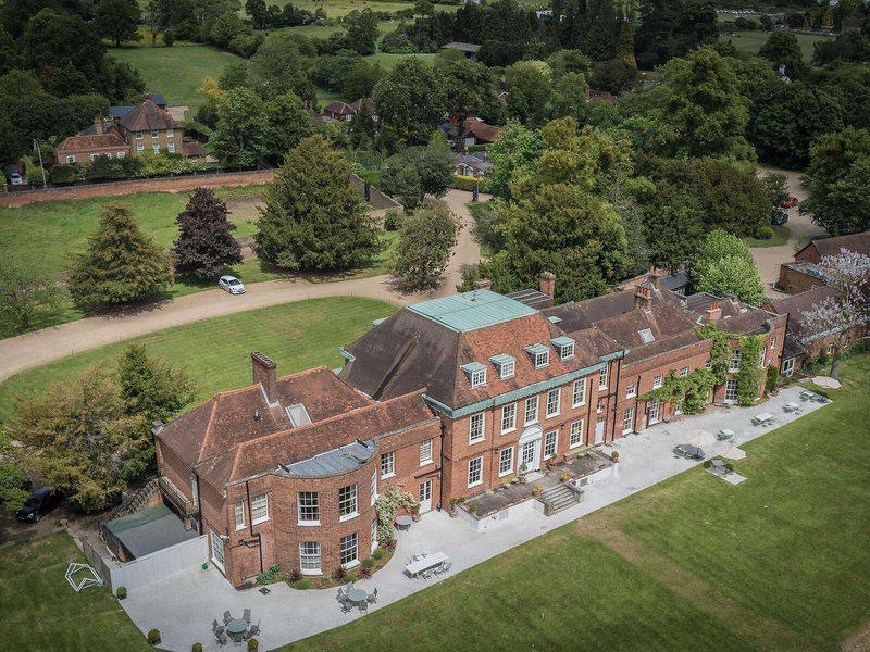 32E7C0A62FF2DA7C69917265E09CF4EE