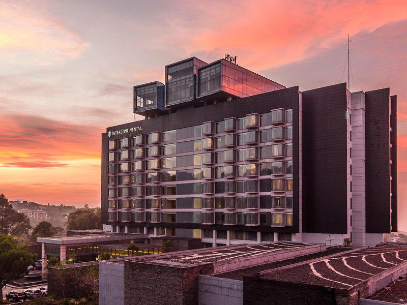 13A655C86DE3D15ED4A5B9D5DDA6ECB4