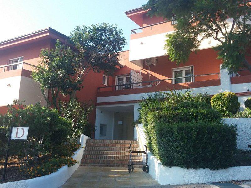 19D2A95D6A002B7DDC62DDA005A5F294