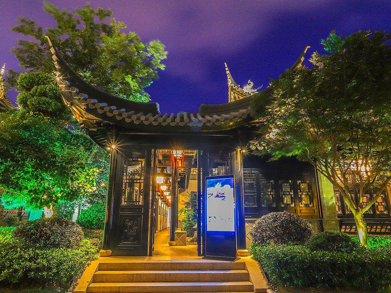 35FF0BB861763389A8C692C6F14B795D