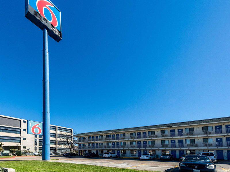 1C2AF1817D6521DC08044EE00E649BAB