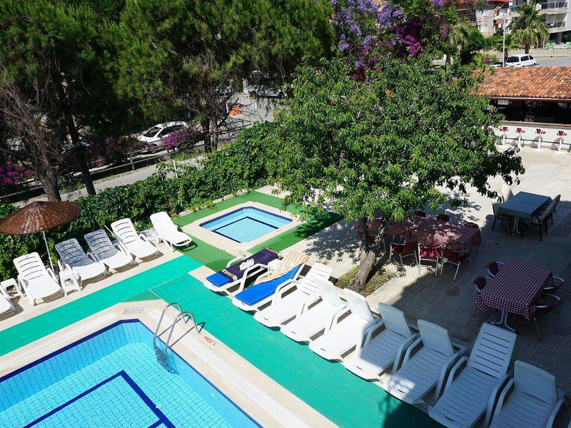 A53DB0E22640CE7A3796D34B60D466B4