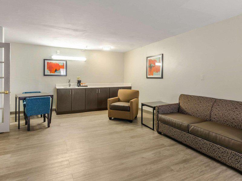 52CCA9B4D74DCAD42755555A768CBB71