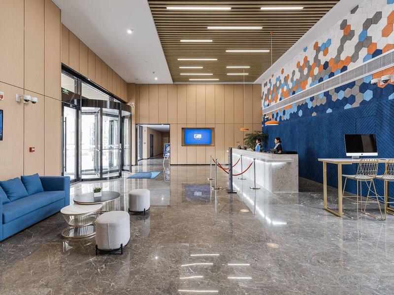 D4F17688F10E50D508AD10F0315EAA00