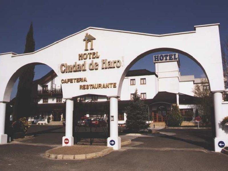 6516DAB5C5EA4815E6635DE63DDD1455