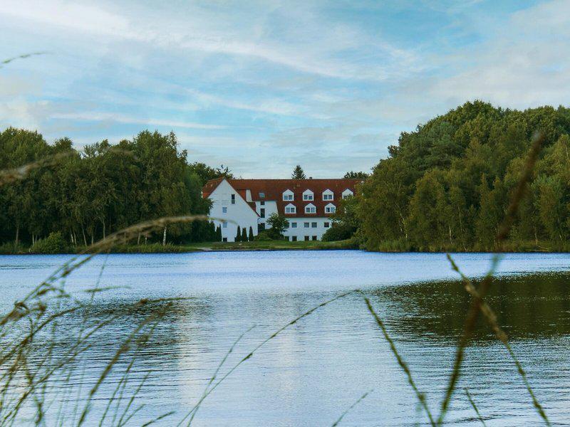 81A32A0A694331356A16474DD5305743