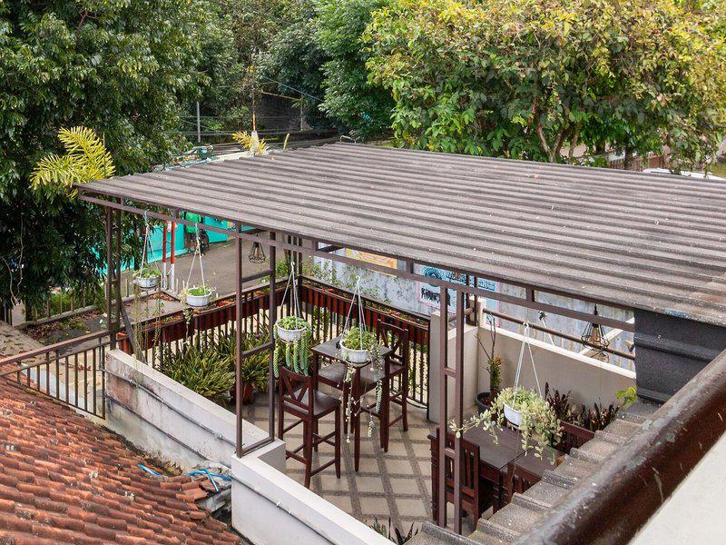 3AE5881A3BF704D1446B4AB5DED2DFAE