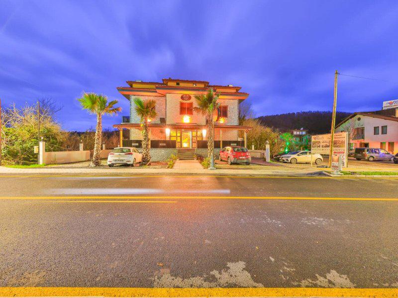 DEA1C3844E100083A4BEA08EC7E33FC7