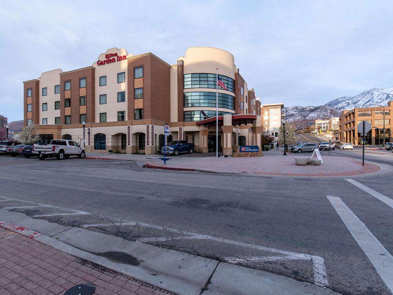 14964FB7D0AB17BE84FC4BE6CC18A19C