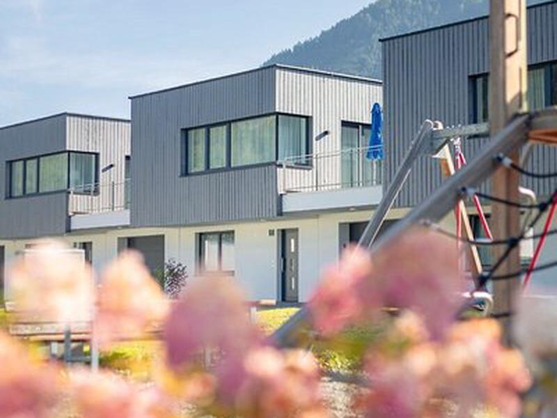 23CE57C6FBEFF0A134D65C8C8F72312E