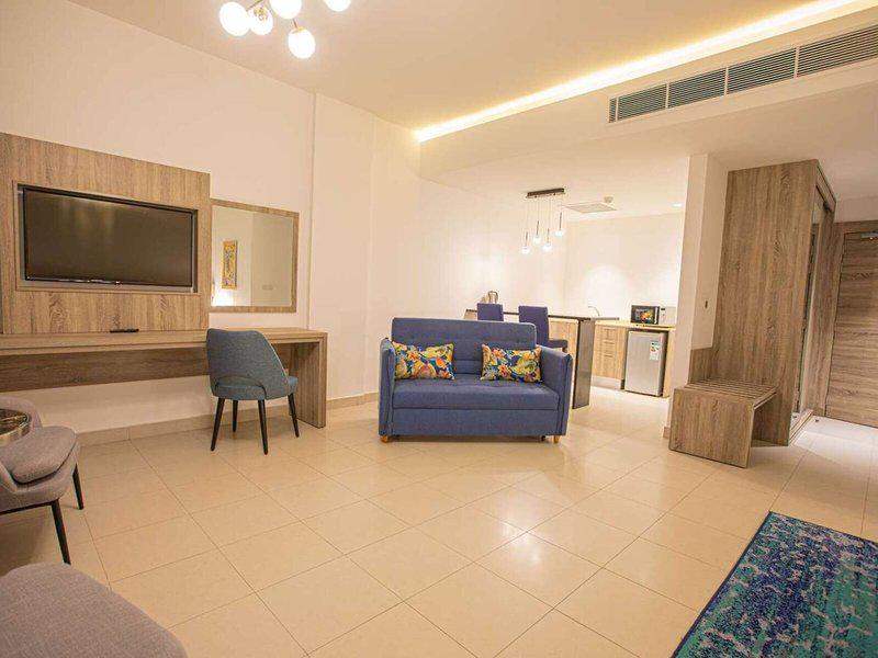 40E17621F376C8F2F9EA67736D2E3359