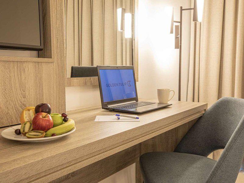 B6A9CDA0F36417607C9F37D721B709F8