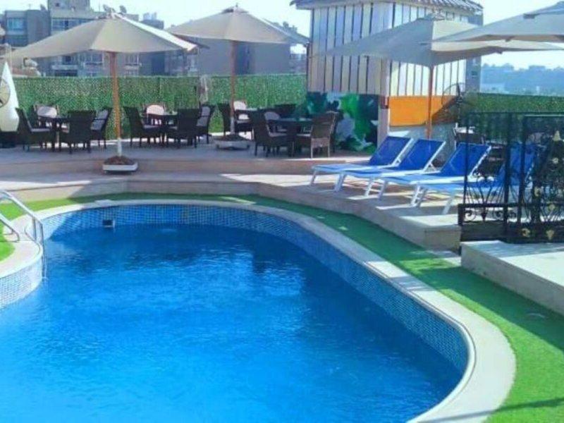 528E2F9CE1AC0AAB82CBA4BFBB8D5EAF