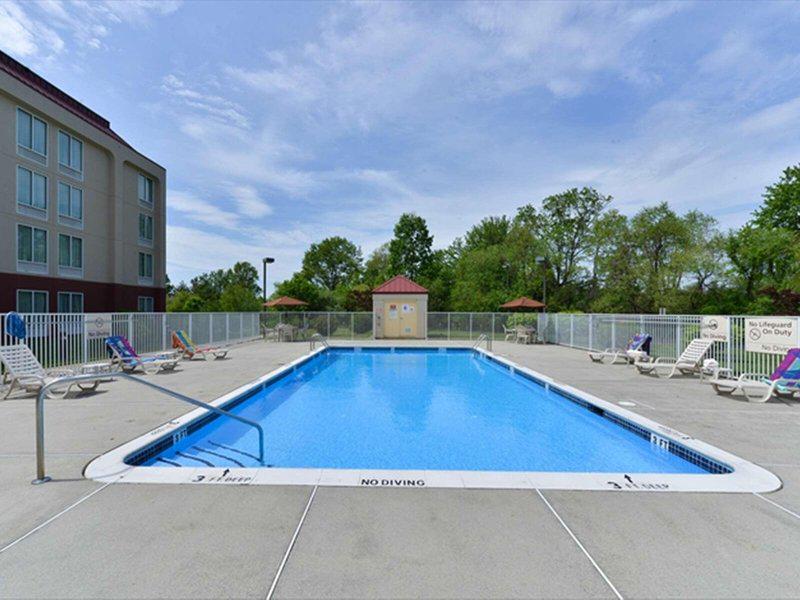 B3BB46753E2B247CF79333C065D490BC