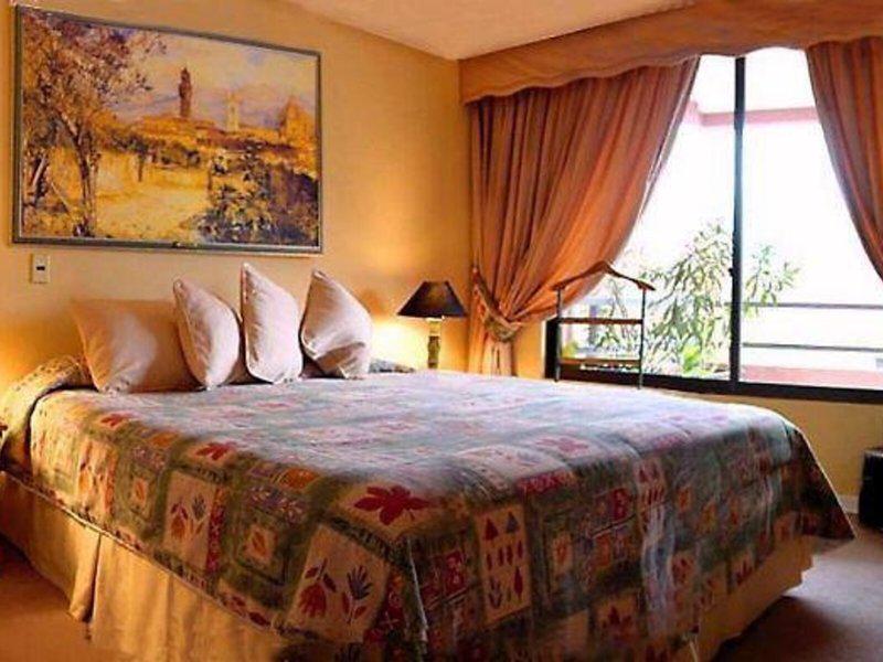 99393FF8D1CEFC406FCEB8298196AC02