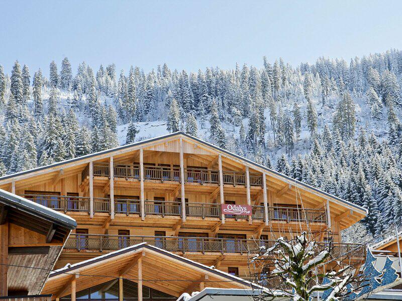 B5BEEF71A3E3B06F01AFD141899B27F3