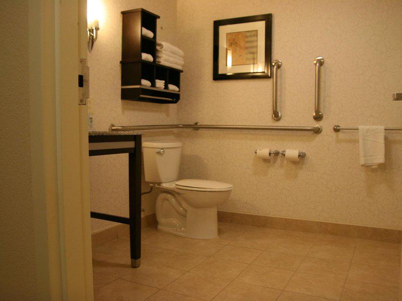 0114E8F24D5F42125AE18FC2F4A26B24