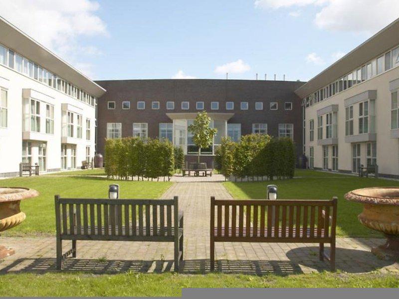 3A78D8D237EA965FBA570B5BC20EBB92