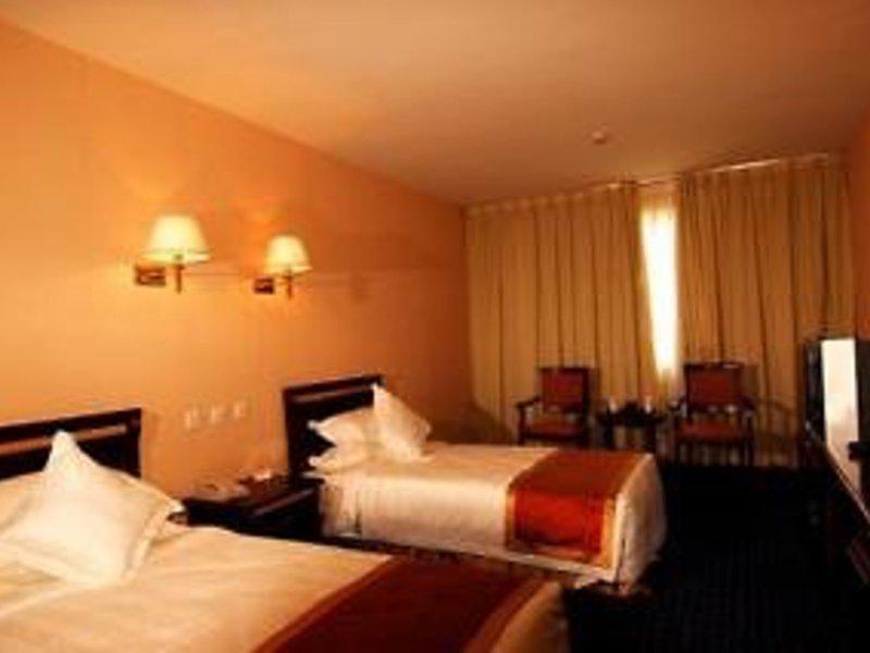 02A589E5F7B2335ACA50DF39FF3AA71D