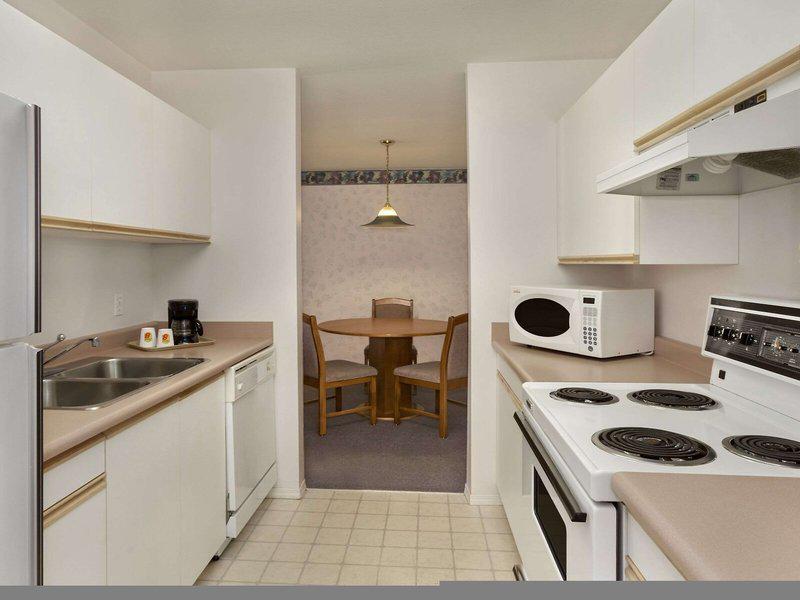 F89CEBD4D21AE479868F6F2AE9088296